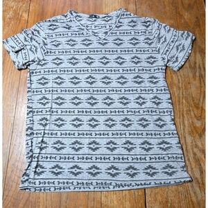 Siva Aztec All Over Print V-Neck T-Shirt Mens XL Y2K Hip Hop Skater Surf Pocket